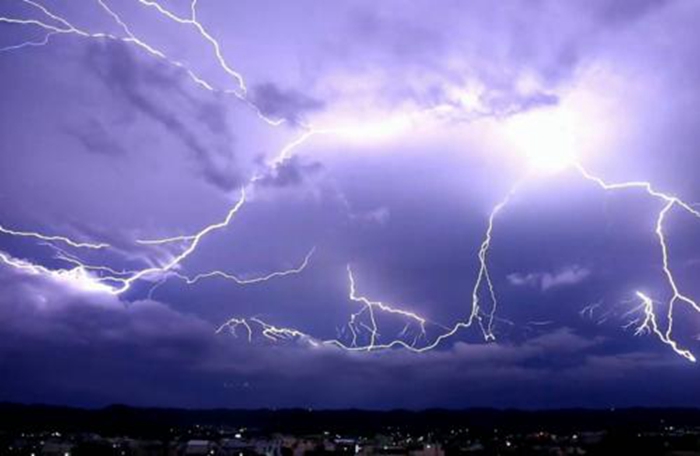 夏季使用无线网桥设备应该注意哪些事项?